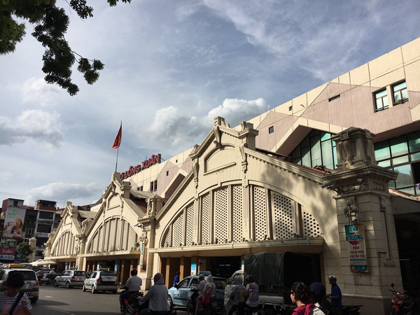 Chợ Đồng Xuân Hà Nội - Công Ty TNHH MTV Khám Phá Việt Nam
